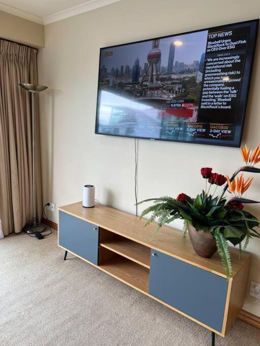 Seaview Waterfront Hotel Apt Окленд Экстерьер фото